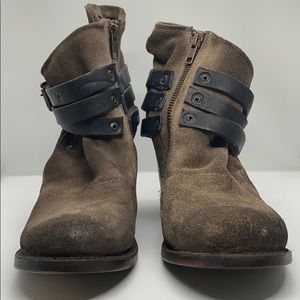 New - booties - no box